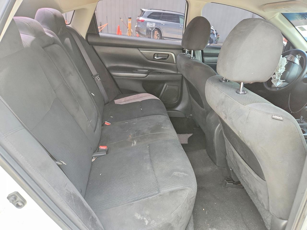 2015 Nissan Altima 2.5 S - zdjęcie 10