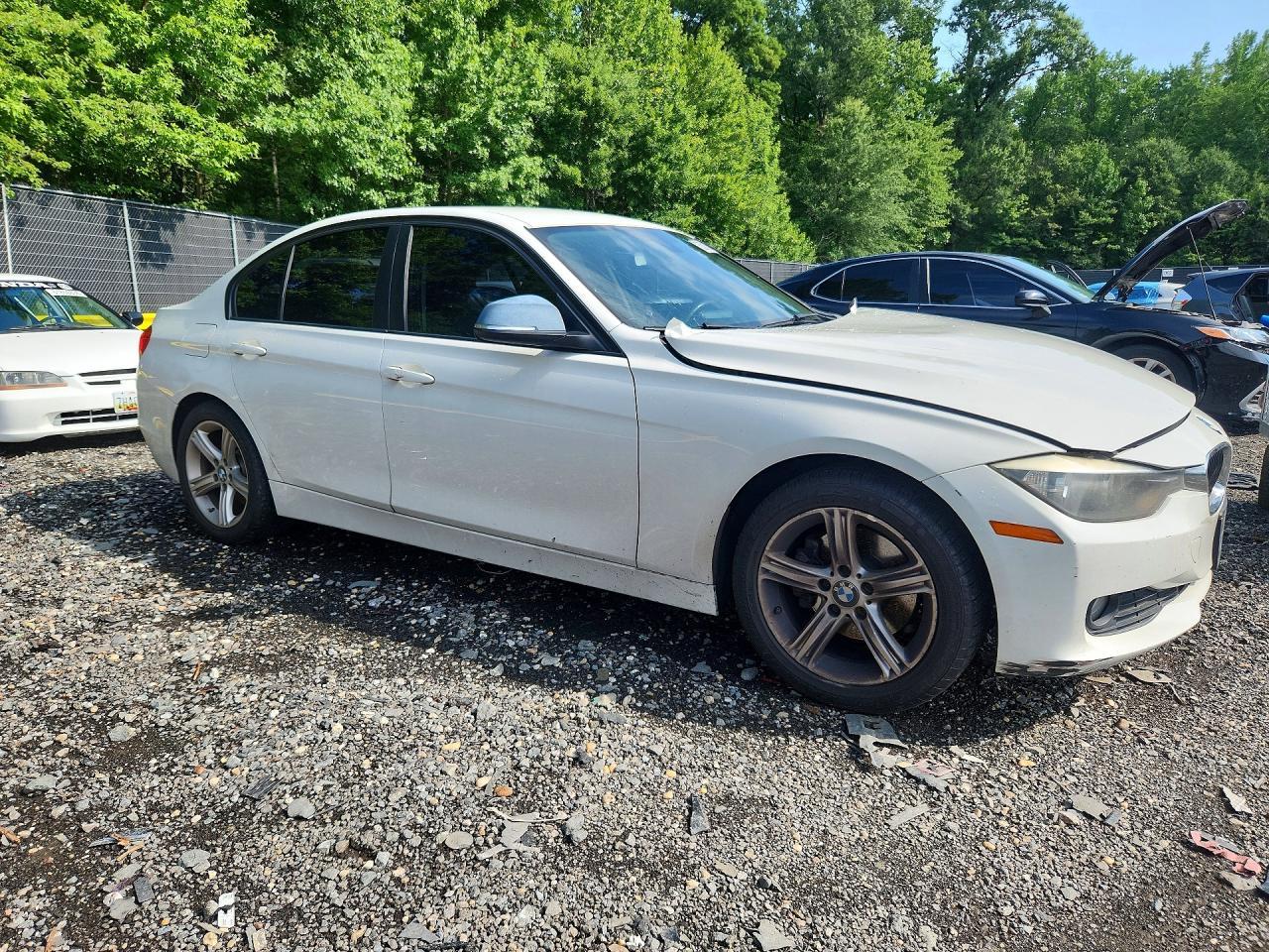 2014 BMW 320 I - zdjęcie 4