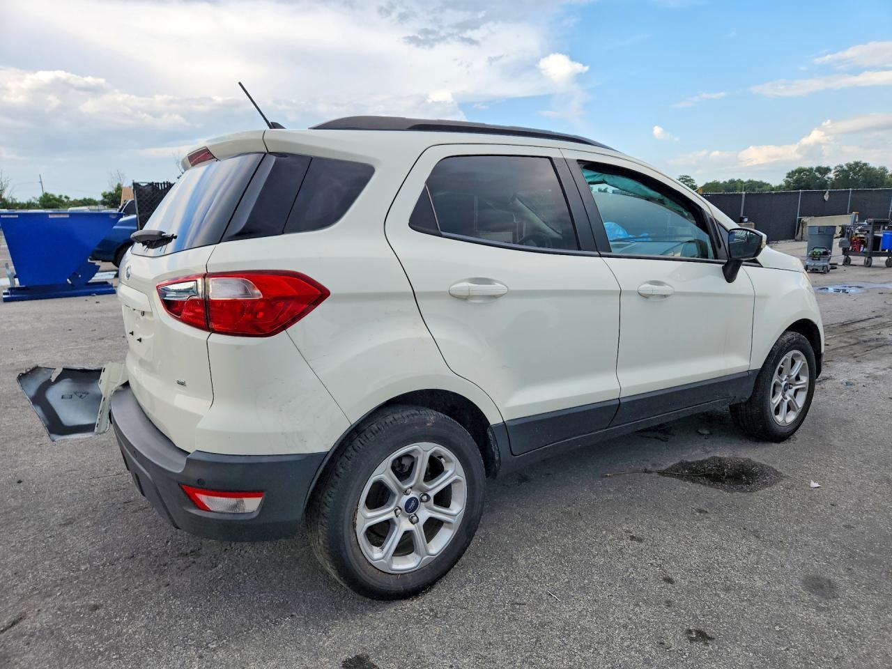 2021 Ford Ecosport - zdjęcie 3