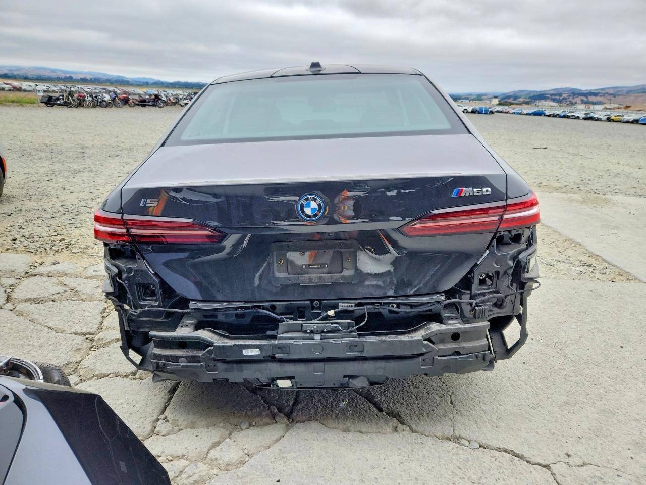 2024 BMW I5 M60 - zdjęcie 6