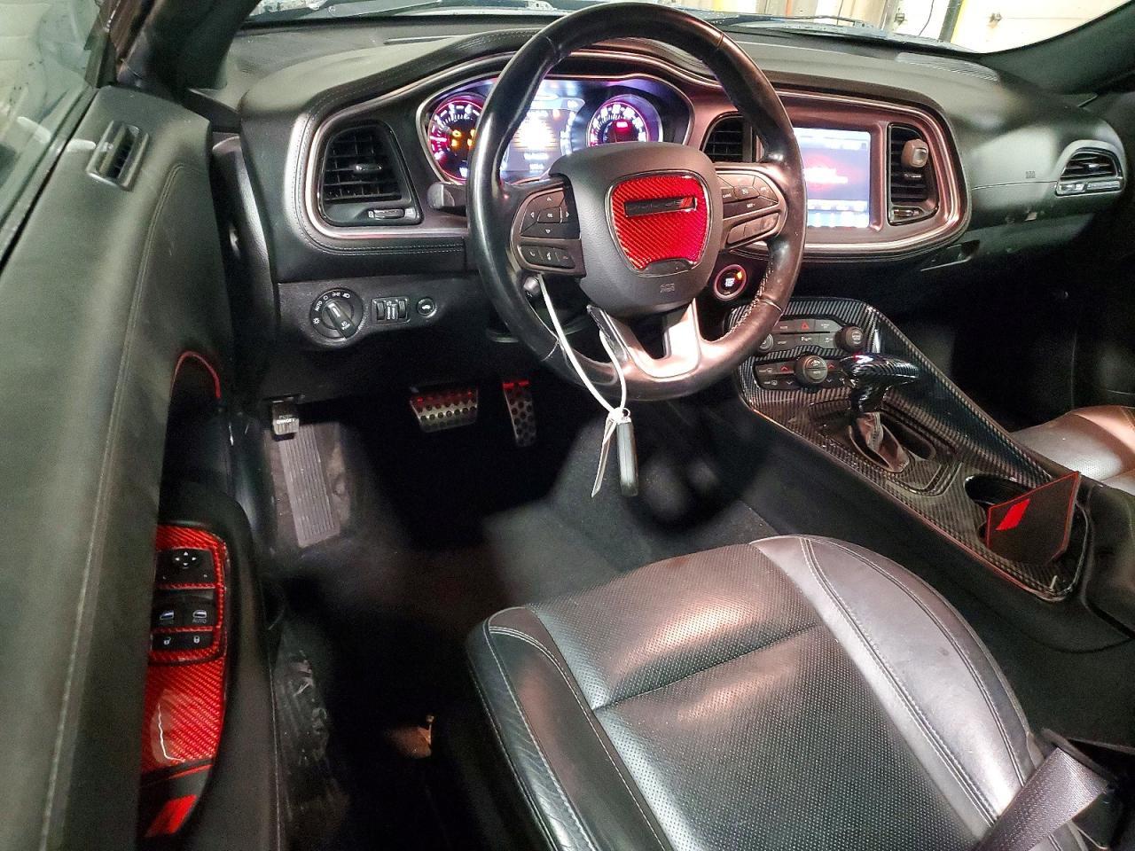 2020 Dodge Challenger Sxt - zdjęcie 8
