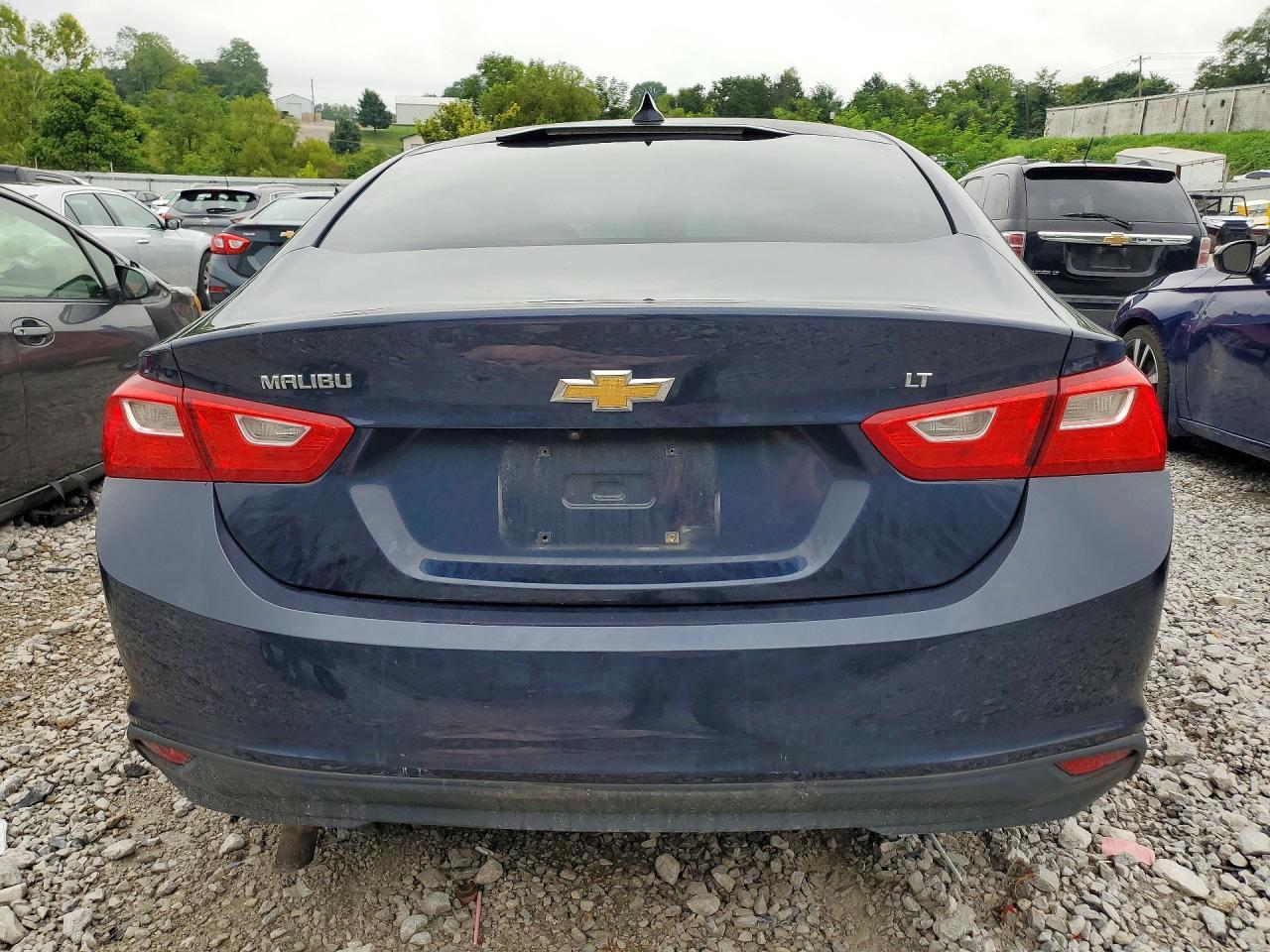 2016 Chevrolet Malibu Lt - zdjęcie 6