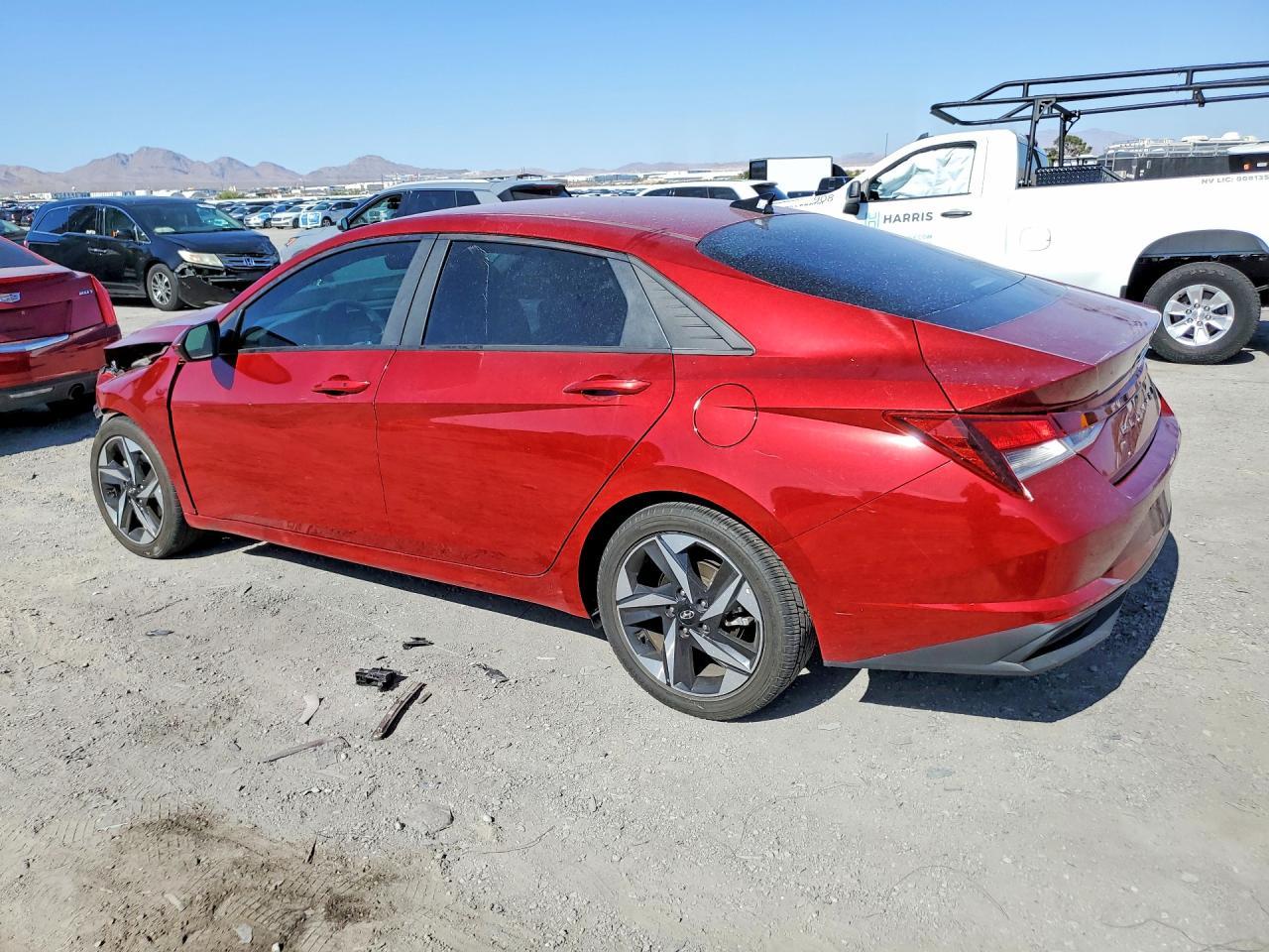 2023 Hyundai Elantra Sel - zdjęcie 2