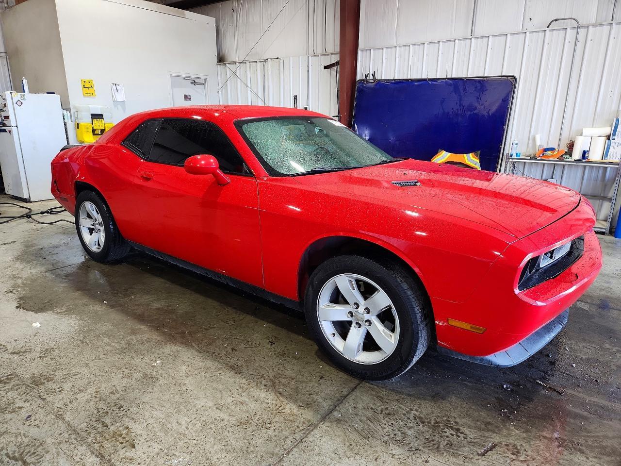 2014 Dodge Challenger Sxt - zdjęcie 4