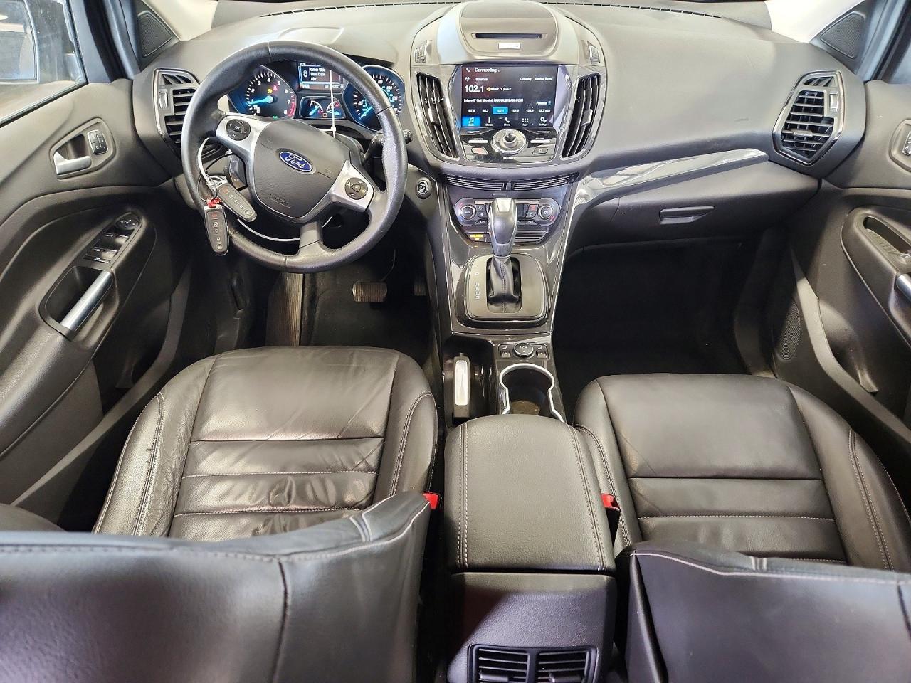 2016 Ford Escape Titanium - zdjęcie 8