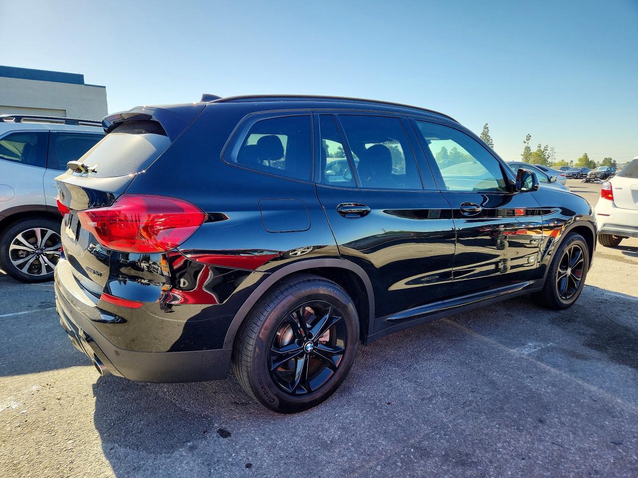 2019 BMW X3 Sdrive30I - zdjęcie 3