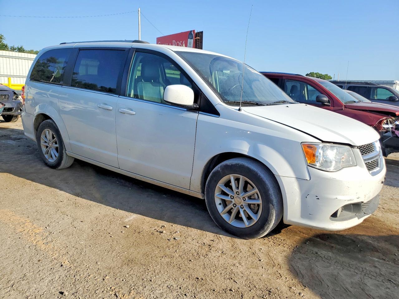 2019 Dodge Grand Caravan Sxt - zdjęcie 4