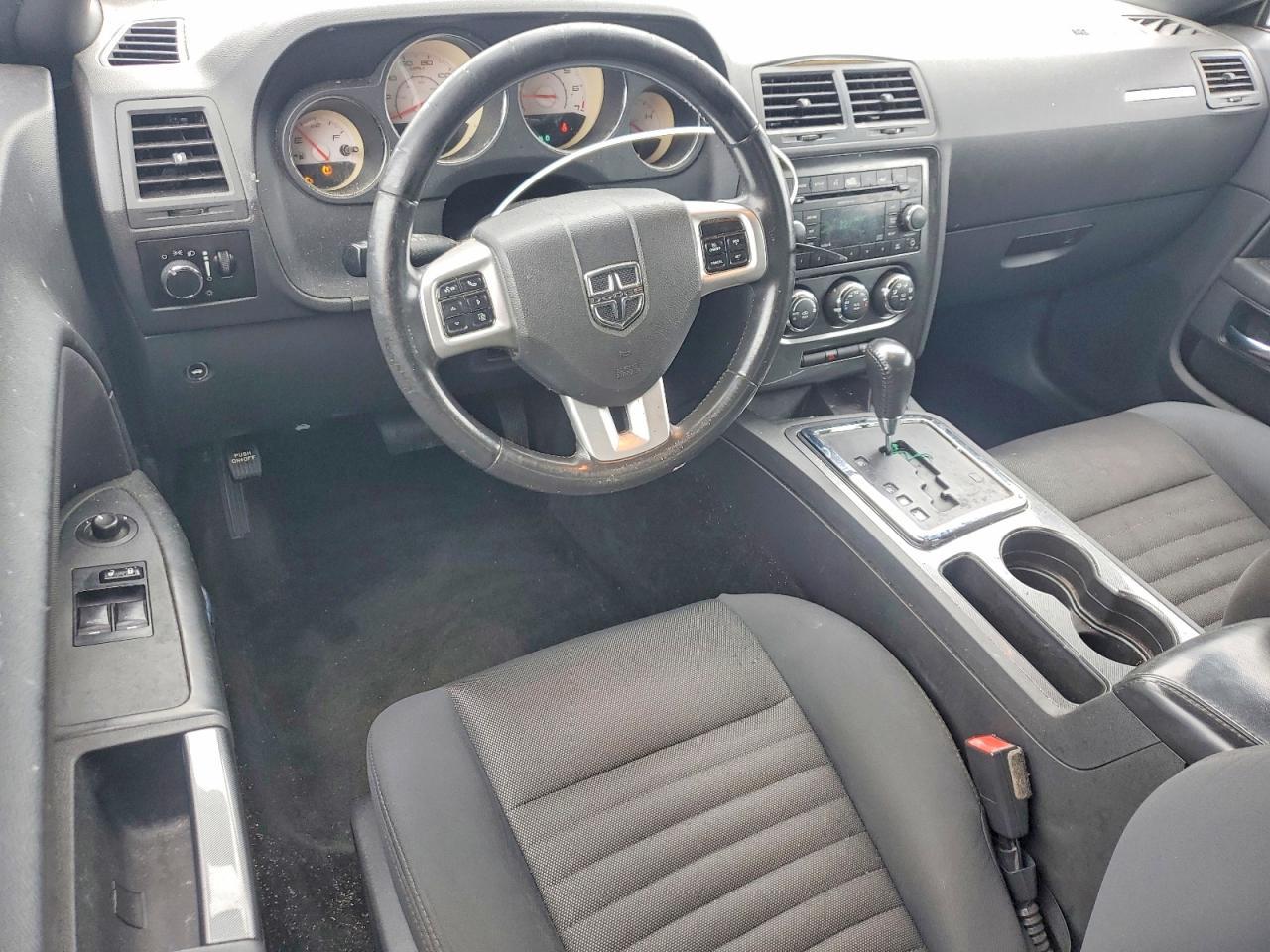 2013 Dodge Challenger Sxt - zdjęcie 8