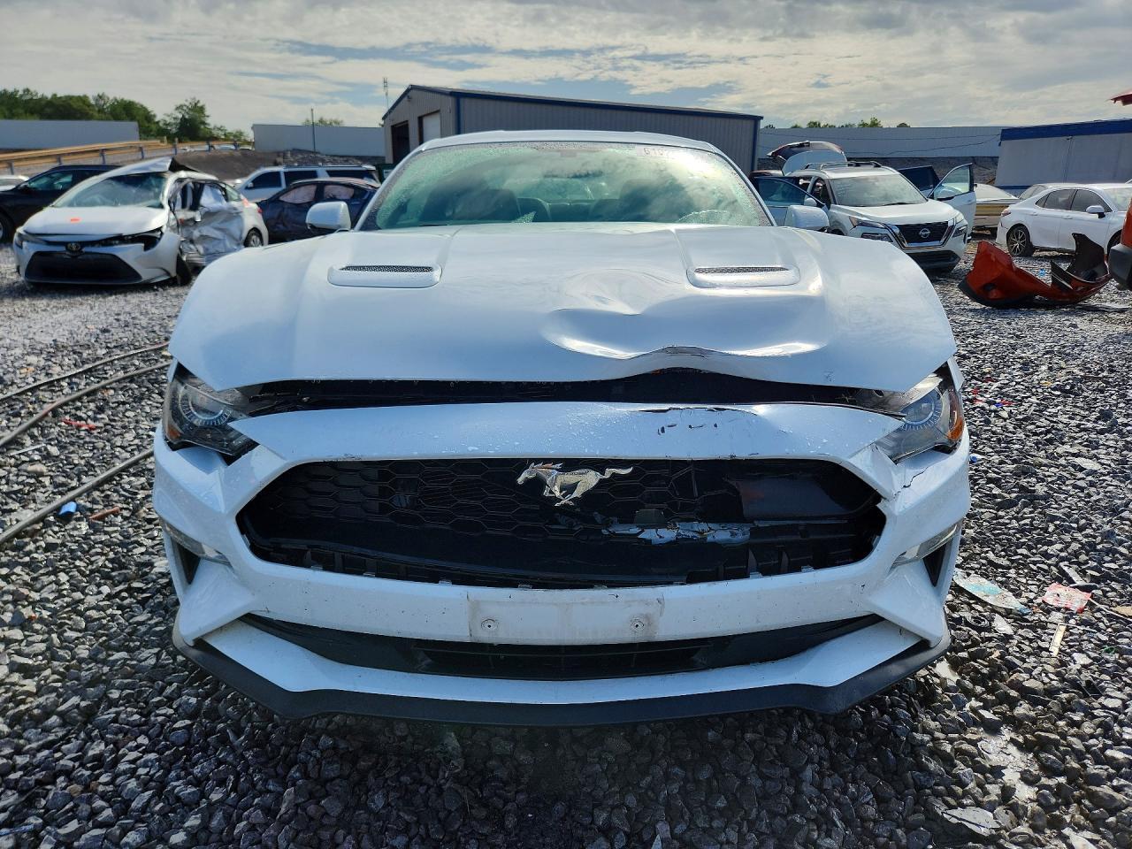 2018 Ford Mustang - zdjęcie 5