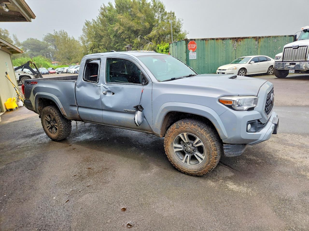 2018 Toyota Tacoma Sr5 V6 - zdjęcie 4