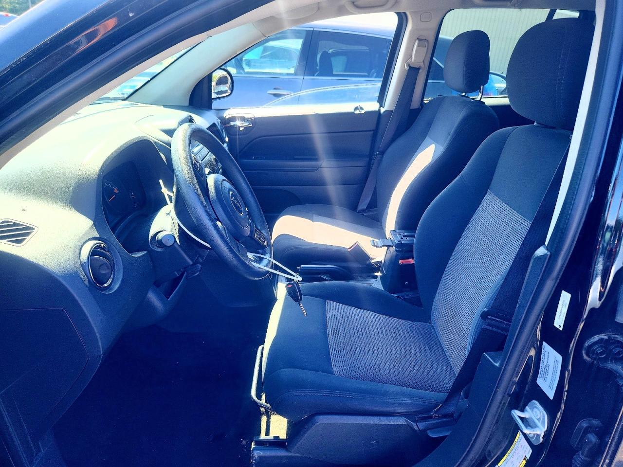 2015 Jeep Compass Sport - zdjęcie 7