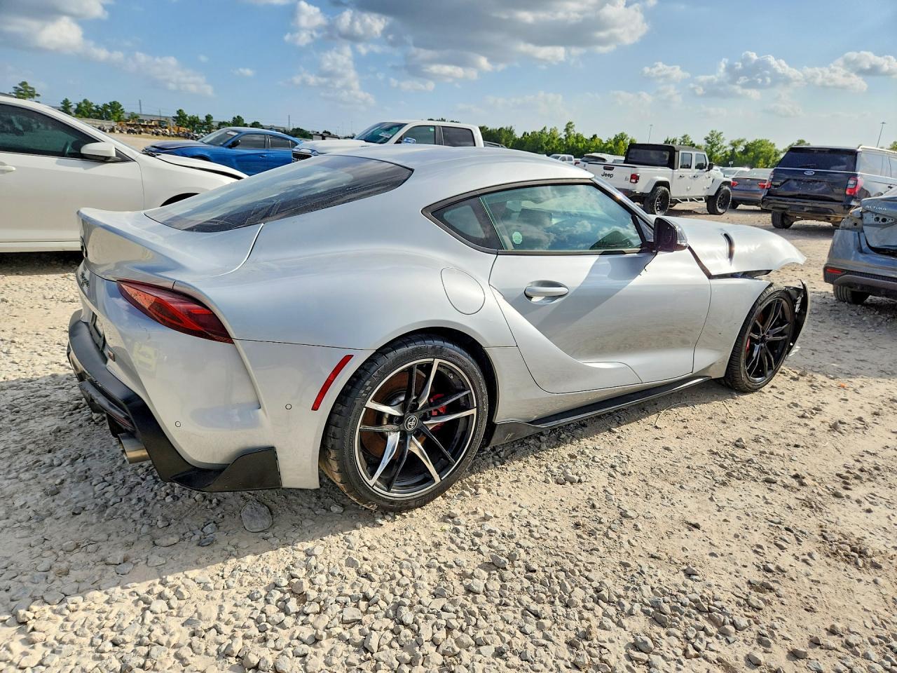 2022 Toyota Supra Base - zdjęcie 3