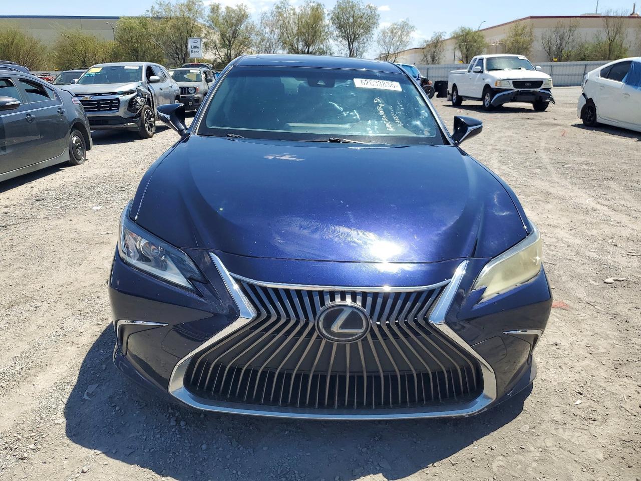 2019 Lexus Es 350 - zdjęcie 5