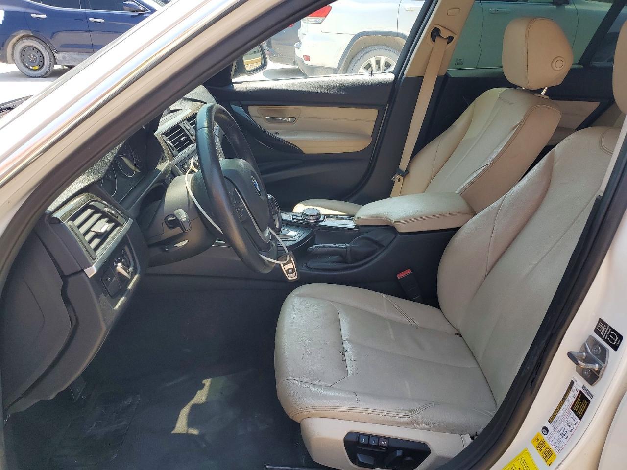 2015 BMW 328 I - zdjęcie 7