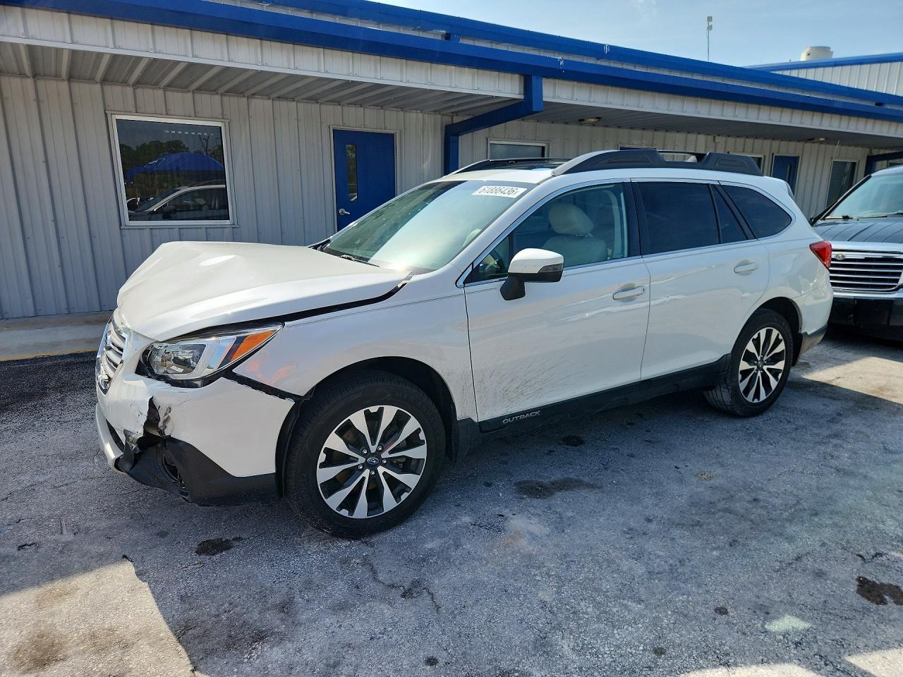 2017 Subaru Outback 2.5I Limited - zdjęcie główne