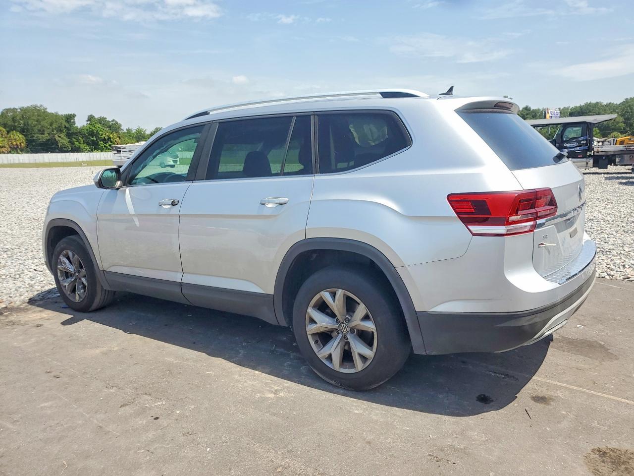 2018 Volkswagen Atlas Se - zdjęcie 2