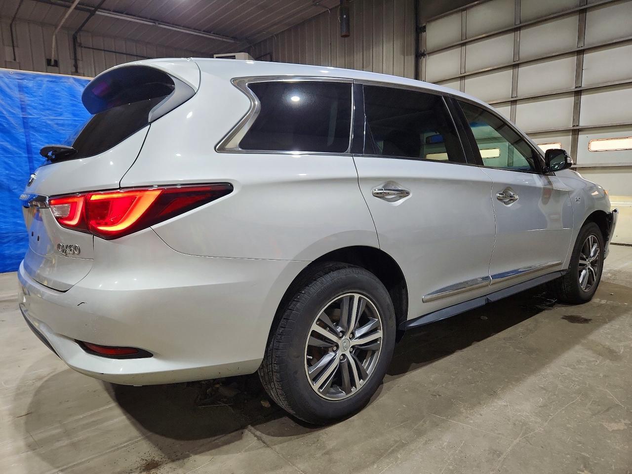2016 Infiniti Qx60 Base - zdjęcie 3