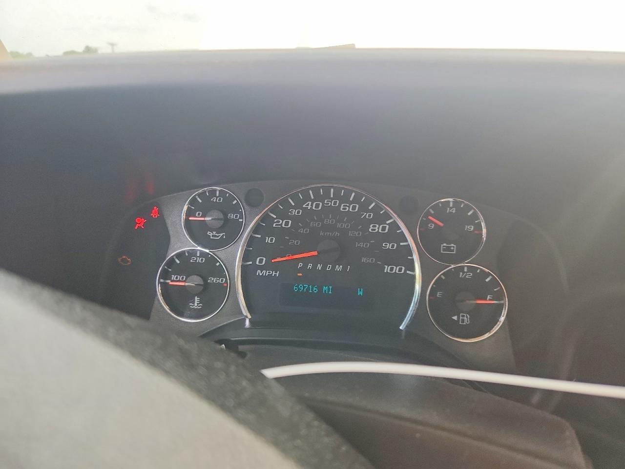 2019 Chevrolet Express G2500 - zdjęcie 9
