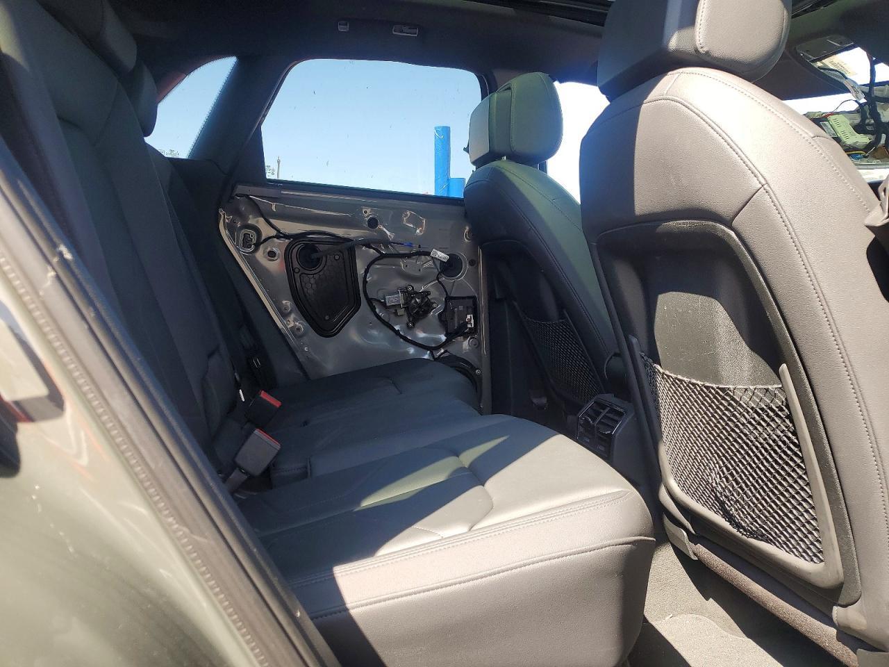 2022 Audi Q3 Premium S Line 45 - zdjęcie 11