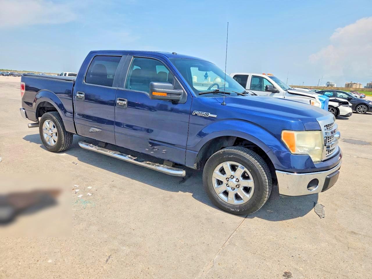 2013 Ford F150 Supercrew - zdjęcie 4