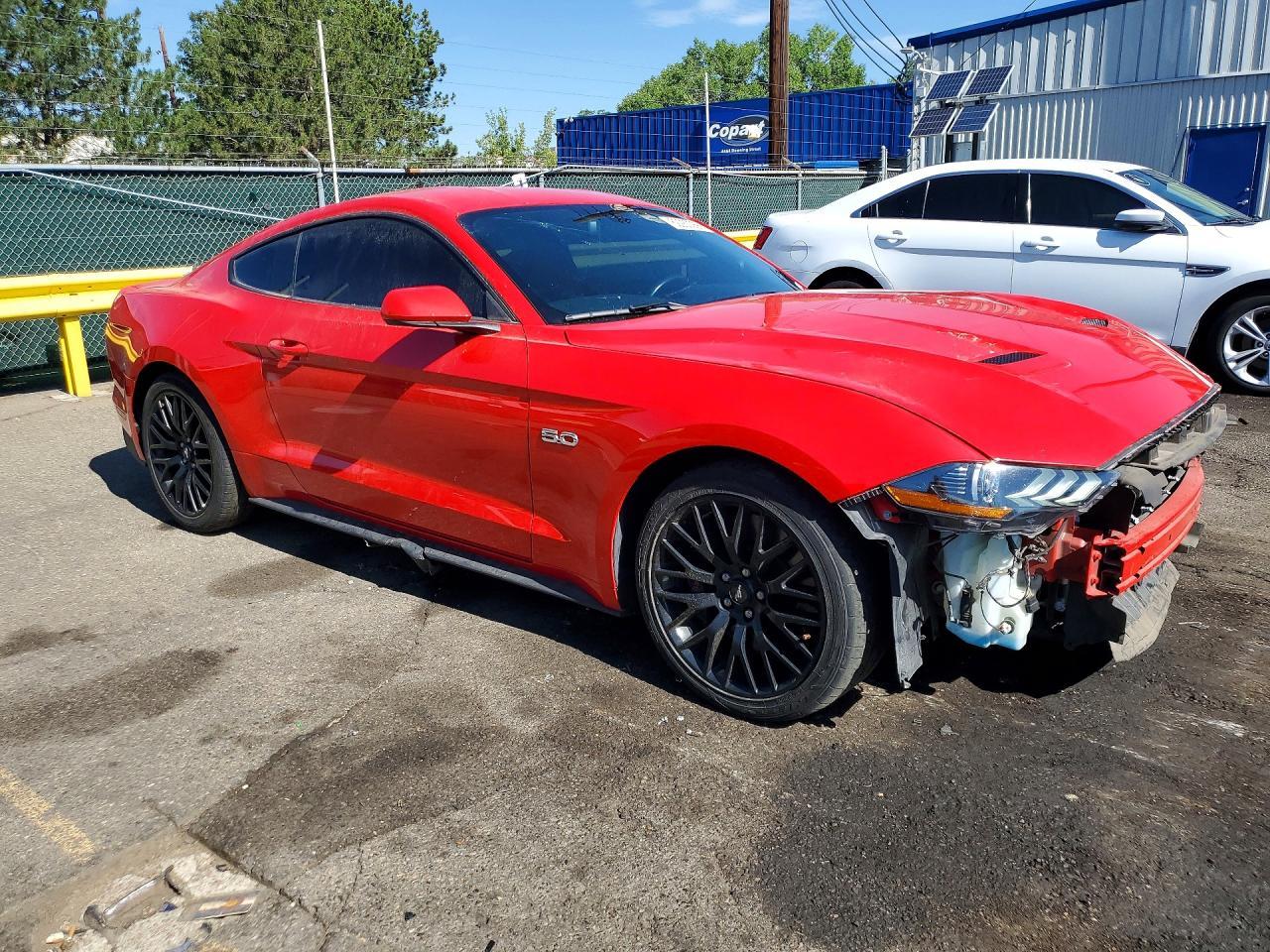 2019 Ford Mustang Gt - zdjęcie 4