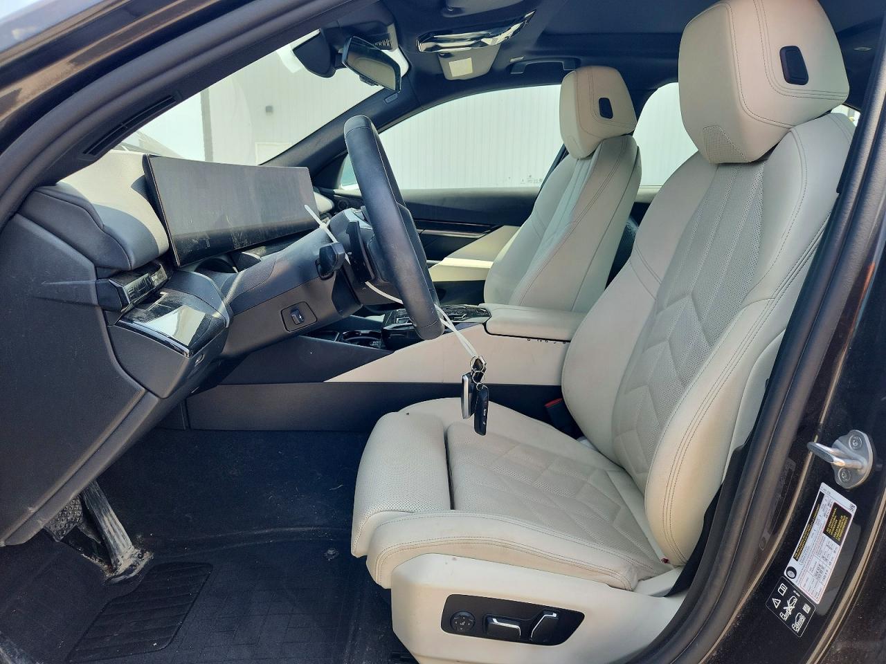 2024 BMW Seria 5 530i - zdjęcie 7