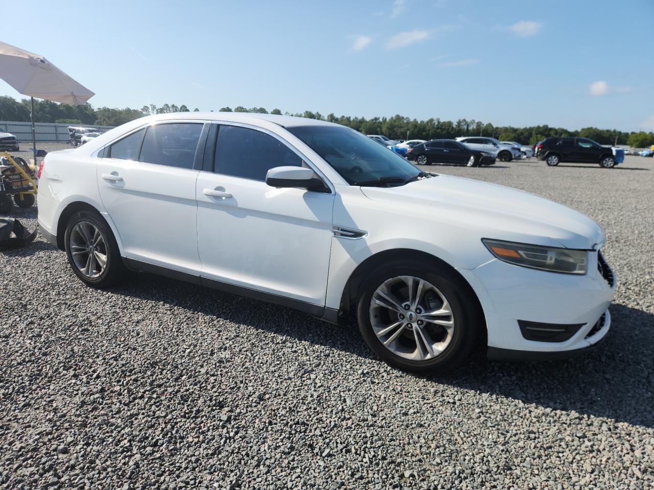 2015 Ford Taurus Sel - zdjęcie 4