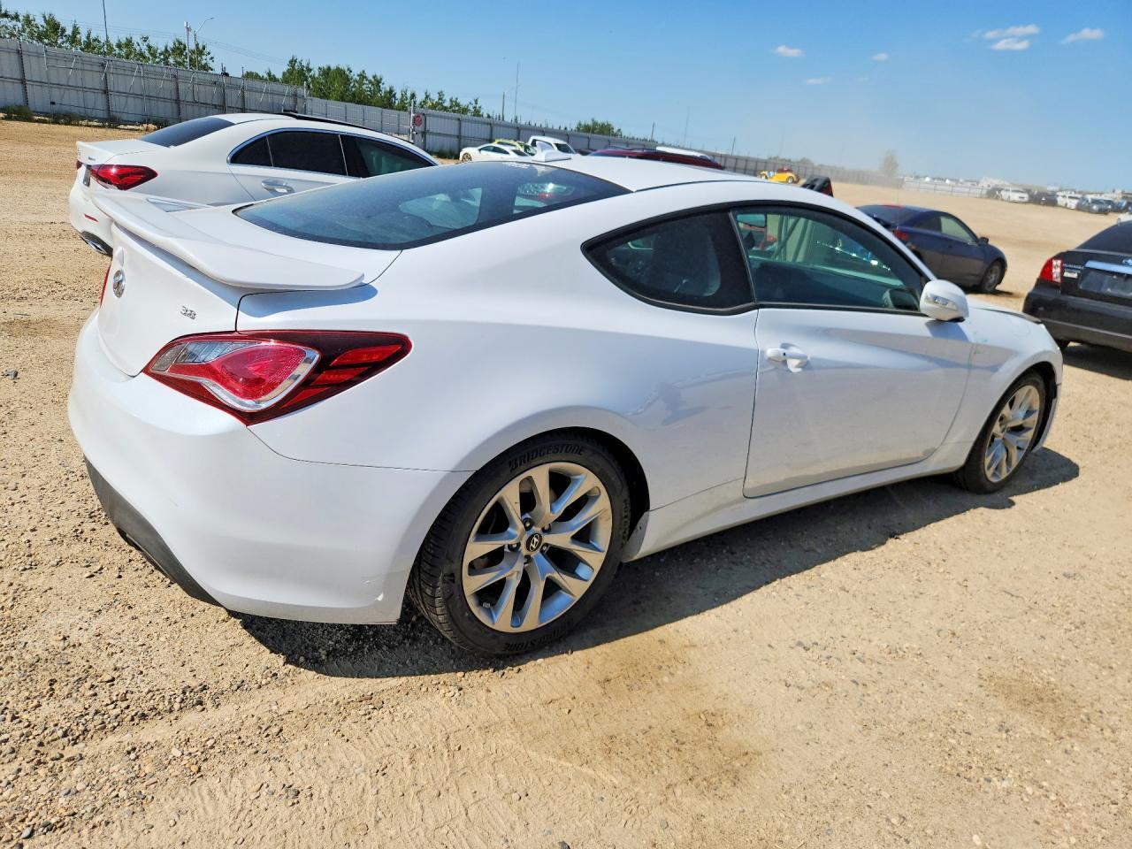 Hyundai Genesis Coupe - zdjęcie 3