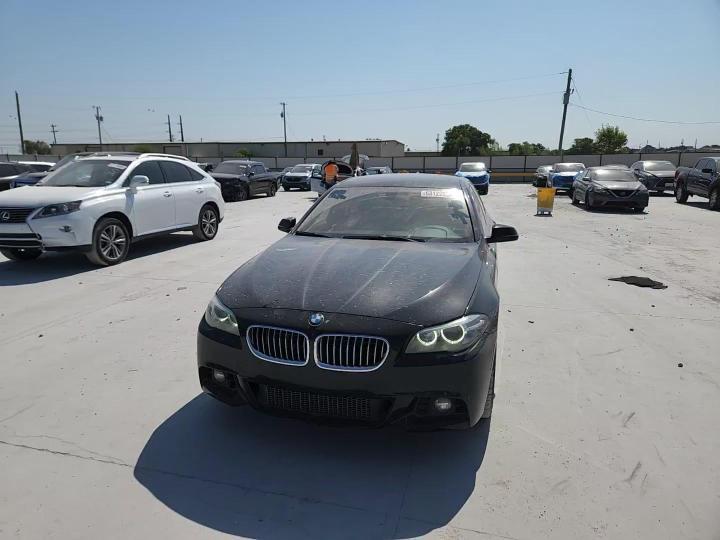 2014 BMW Seria 5 535i - zdjęcie 14