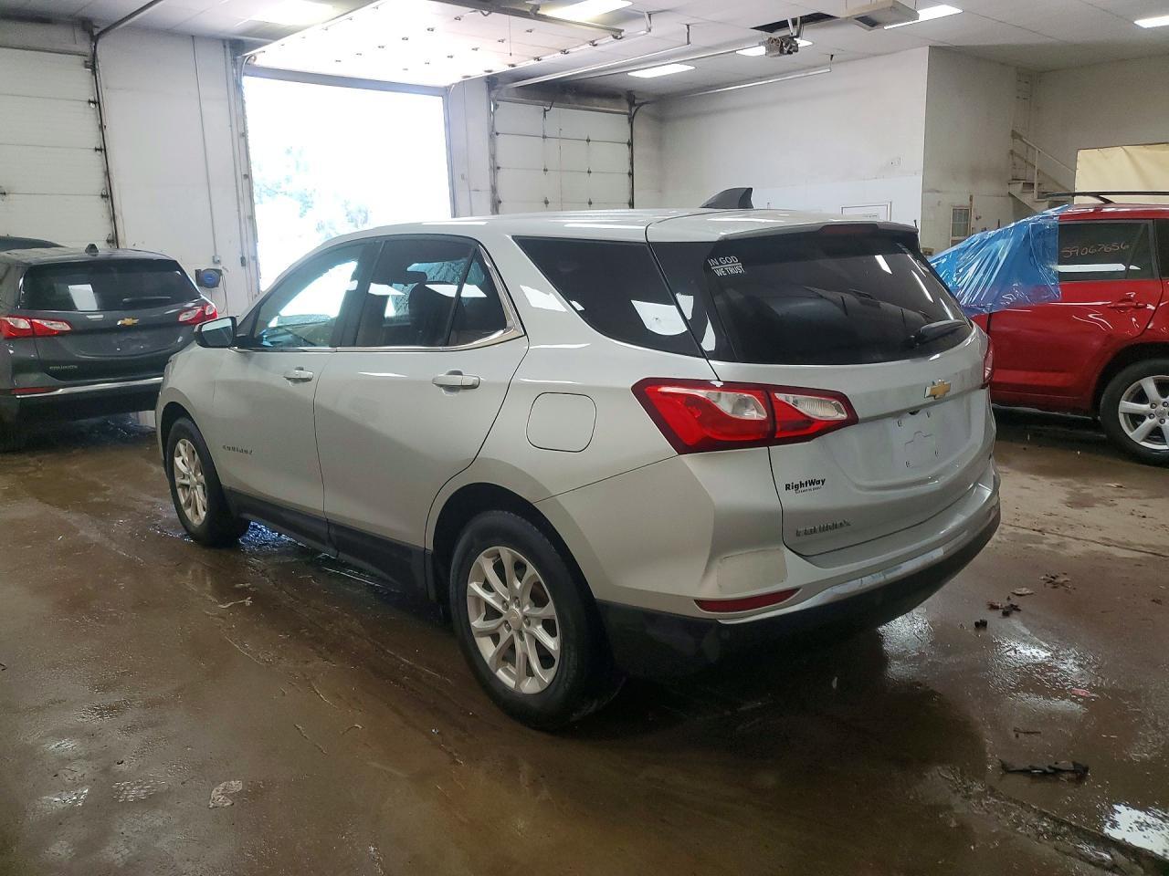 2020 Chevrolet Equinox Lt - zdjęcie 2