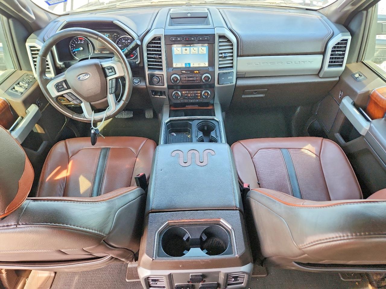 2019 Ford F450 Super Duty - zdjęcie 8