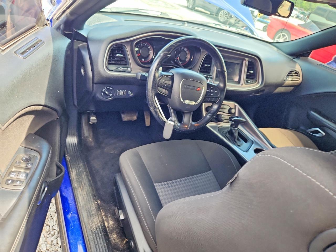 2021 Dodge Challenger Gt - zdjęcie 8