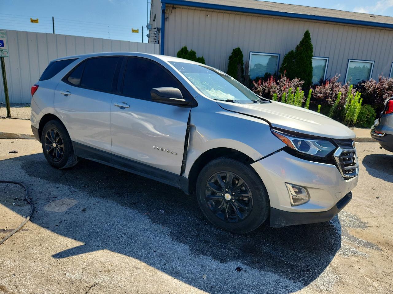 2018 Chevrolet Equinox Ls - zdjęcie 4