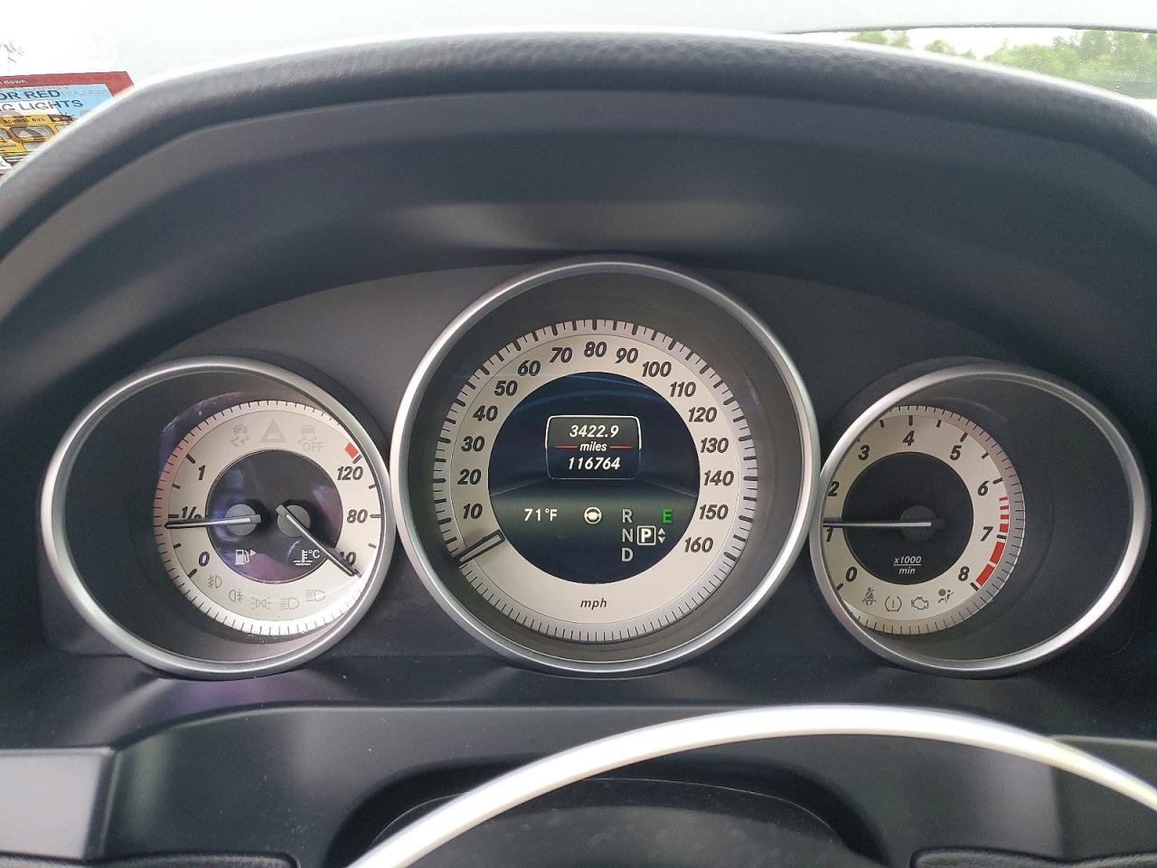 2016 Mercedes-Benz E 550 - zdjęcie 9