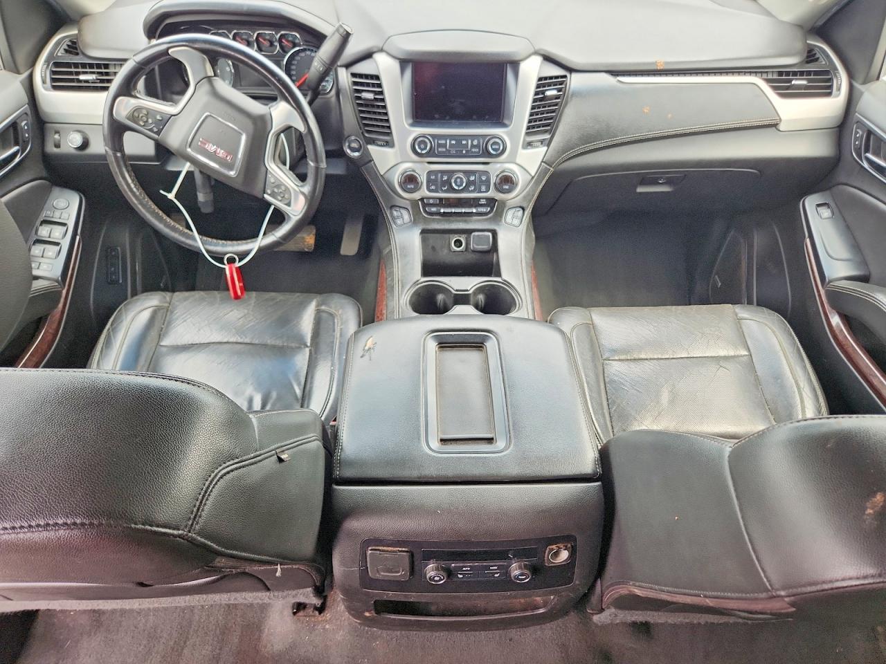 2019 GMC Yukon Xl C1500 Slt - zdjęcie 8