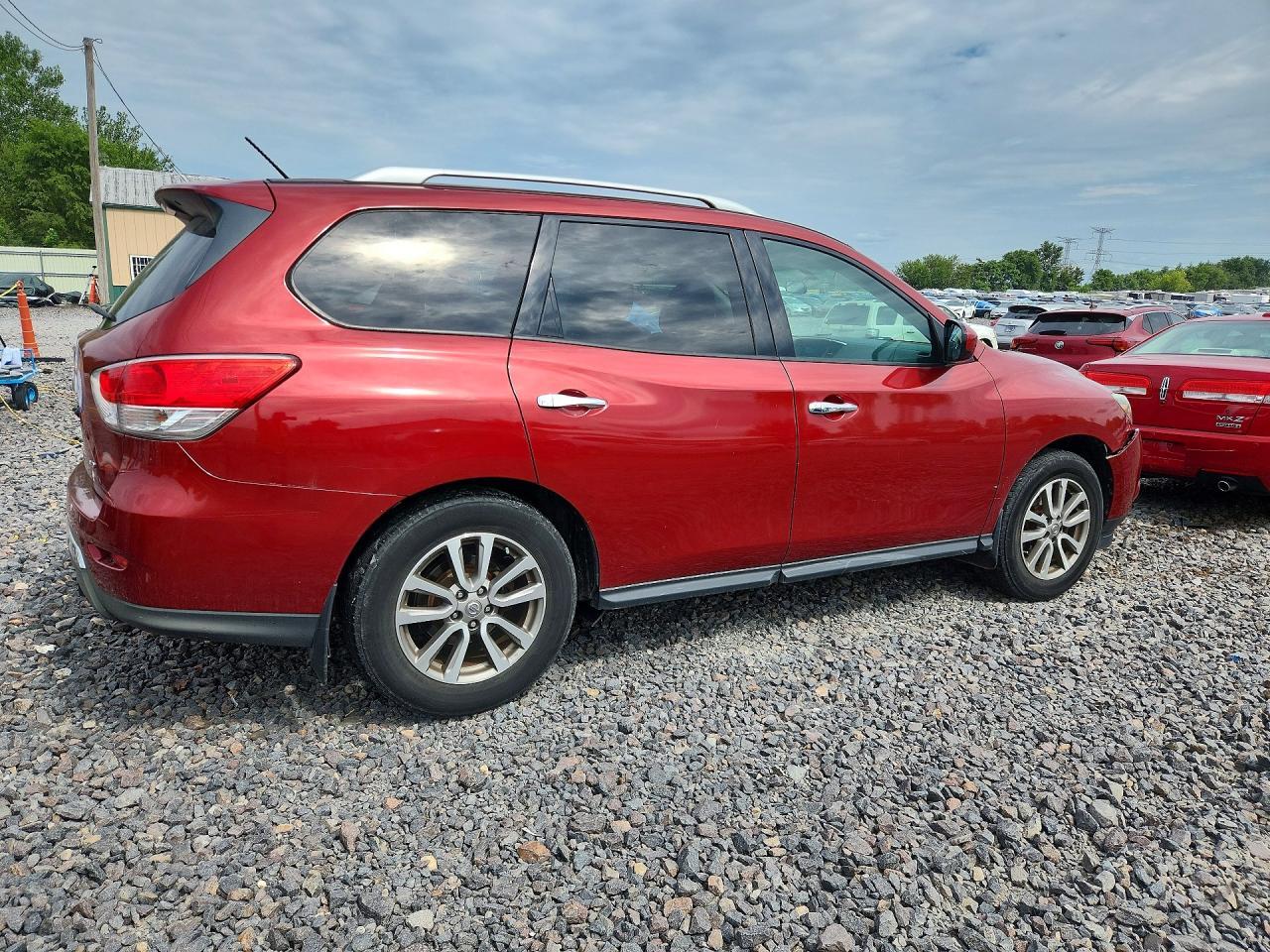 2015 Nissan Pathfinder S - zdjęcie 3