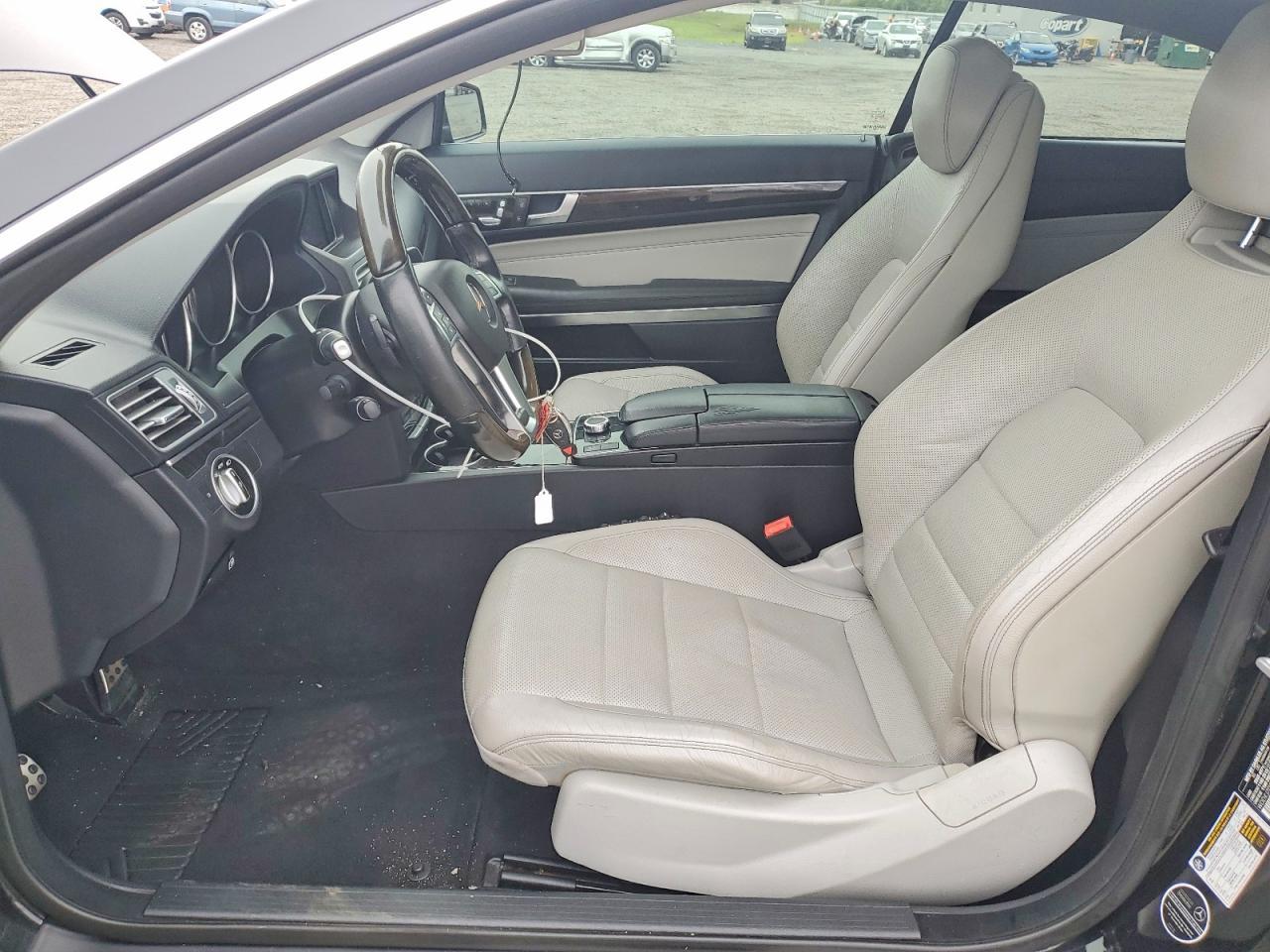 2016 Mercedes-Benz E 550 - zdjęcie 7