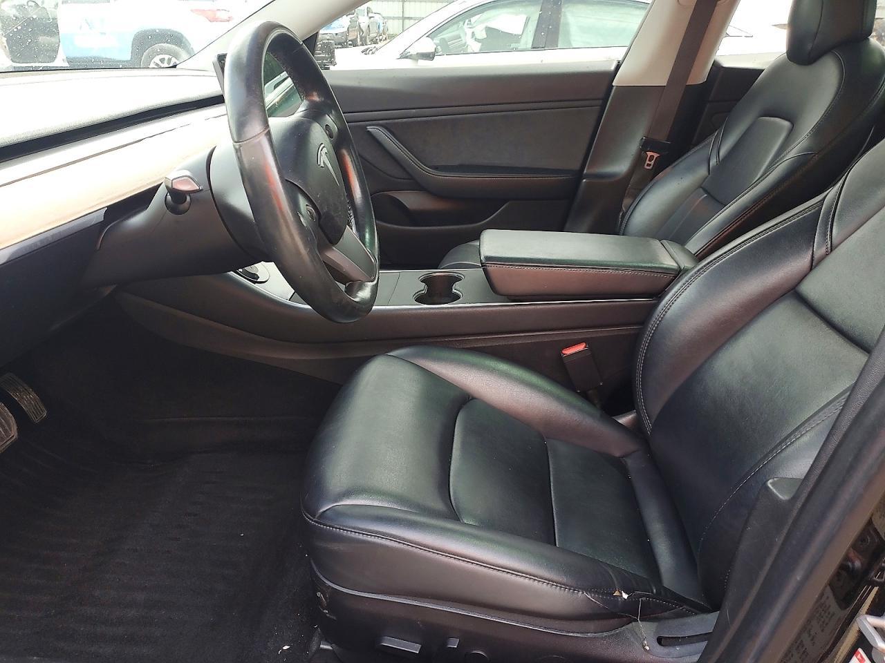 2018 Tesla Model 3 - zdjęcie 7