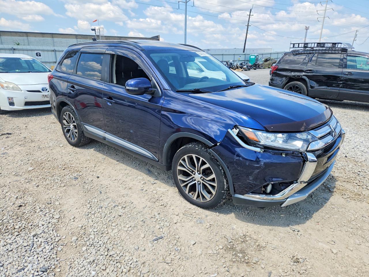 2016 Mitsubishi Outlander Se - zdjęcie 4