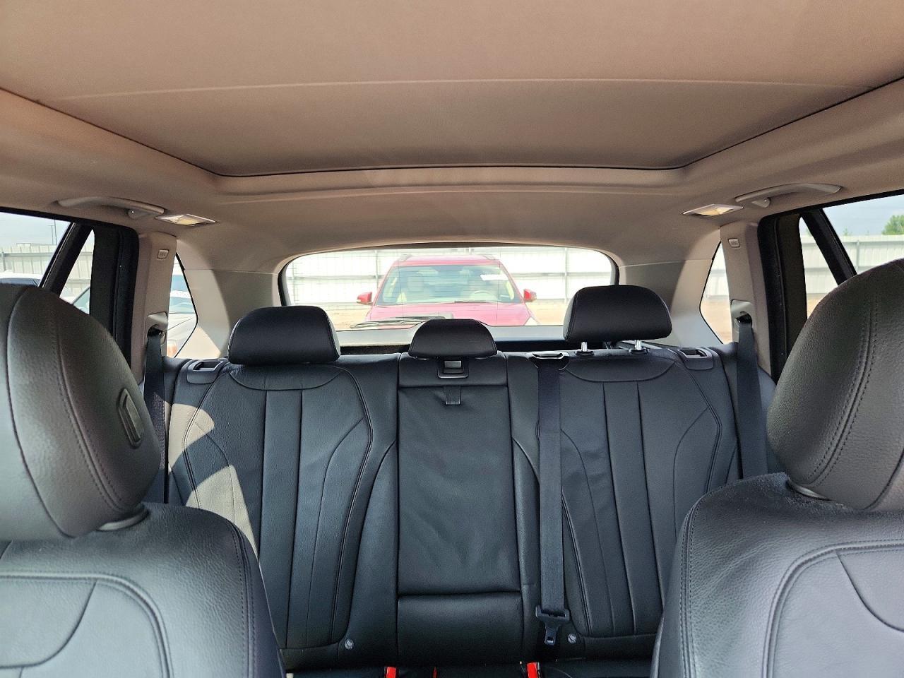 2016 BMW X5 xDrive35I - zdjęcie 10
