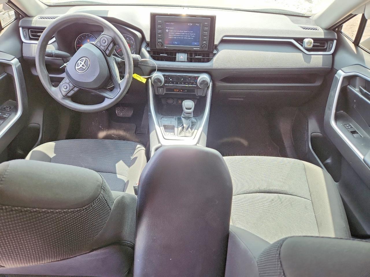 2021 Toyota Rav4 Le - zdjęcie 8