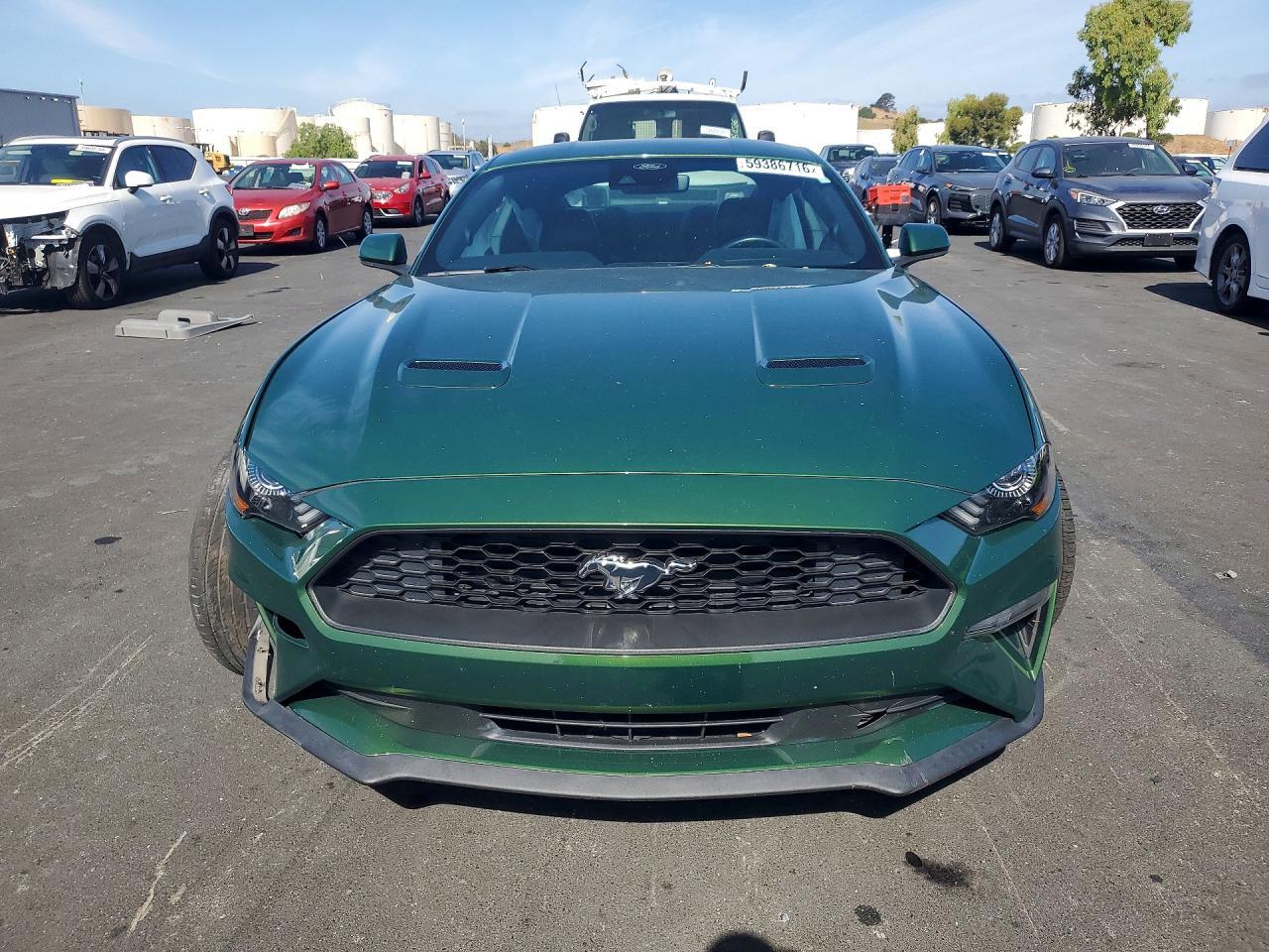 2022 Ford Mustang - zdjęcie 5