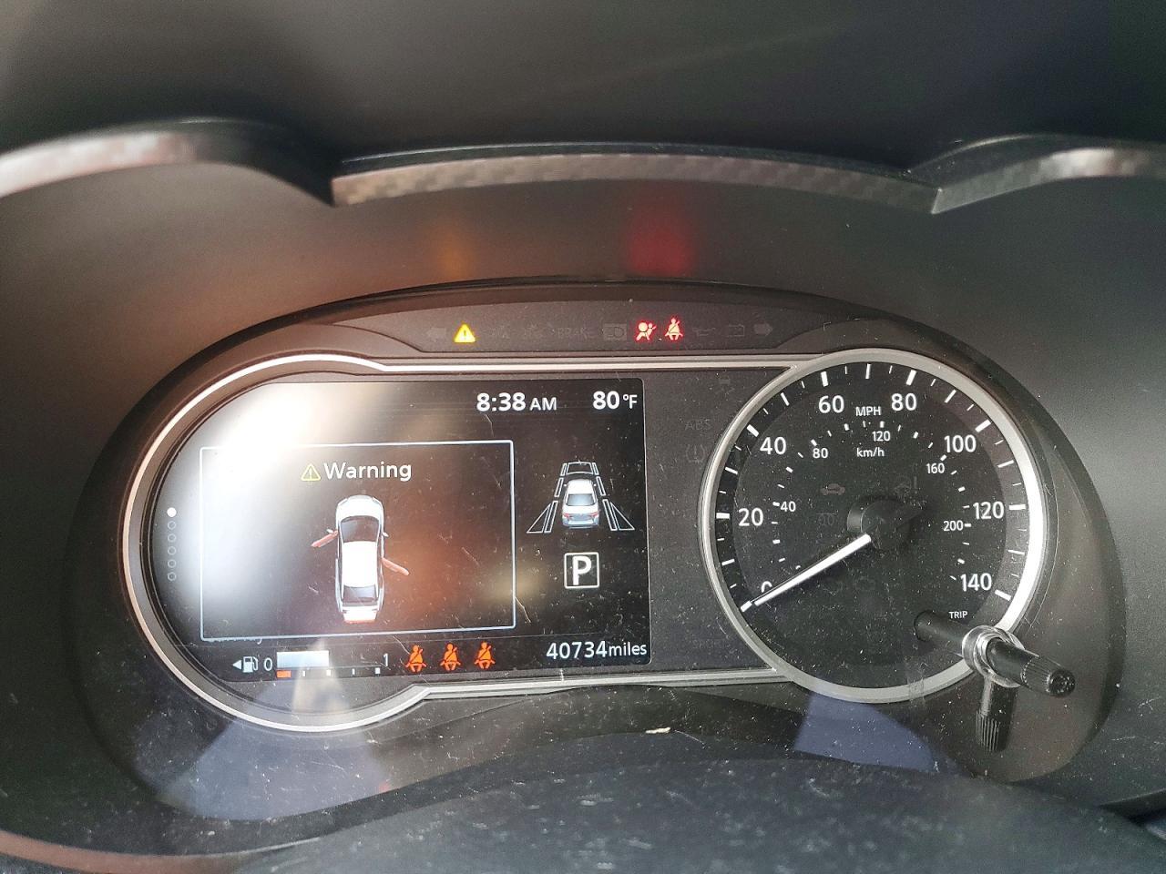 2024 Nissan Versa Sr - zdjęcie 9