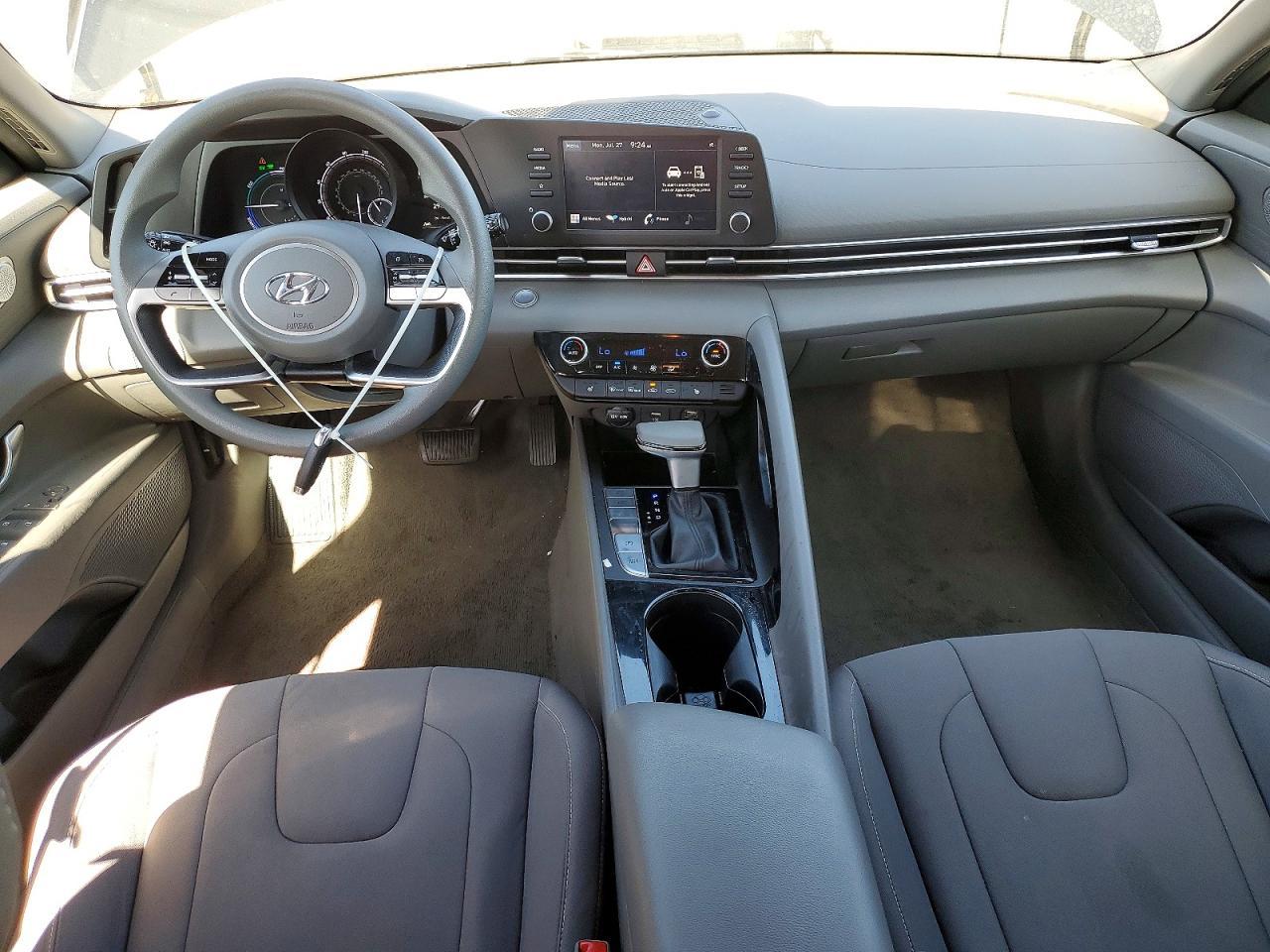 2023 Hyundai Elantra Blue - zdjęcie 8