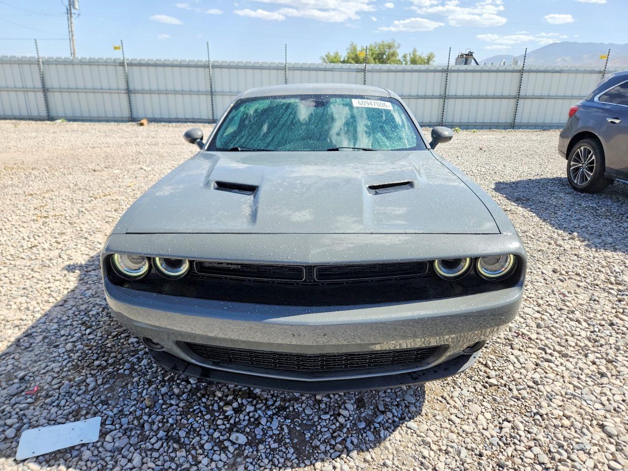 2019 Dodge Challenger Sxt - zdjęcie 5