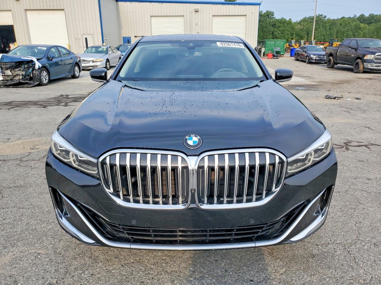 2020 BMW 740 I - zdjęcie 5