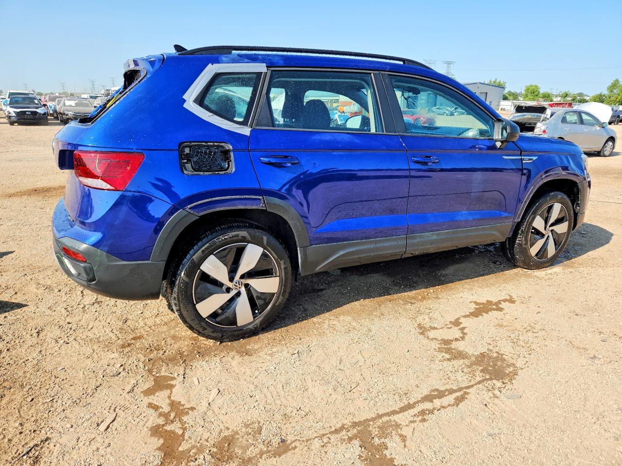 2023 Volkswagen Taos S - zdjęcie 3