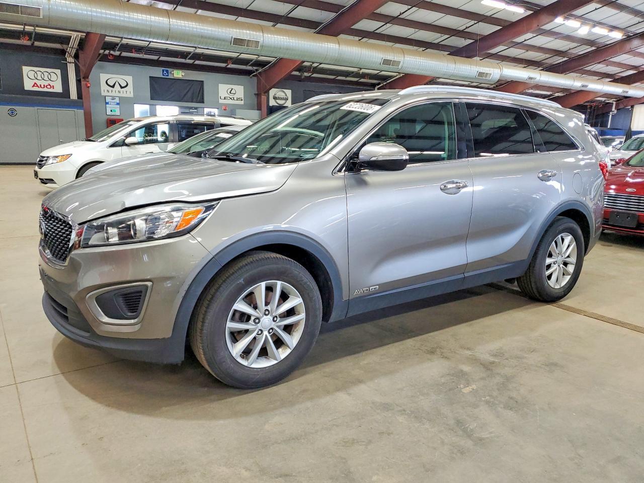 2016 Kia Sorento Lx V6 - zdjęcie główne