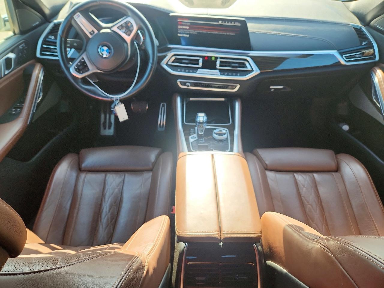 2021 BMW X6 M50I - zdjęcie 8