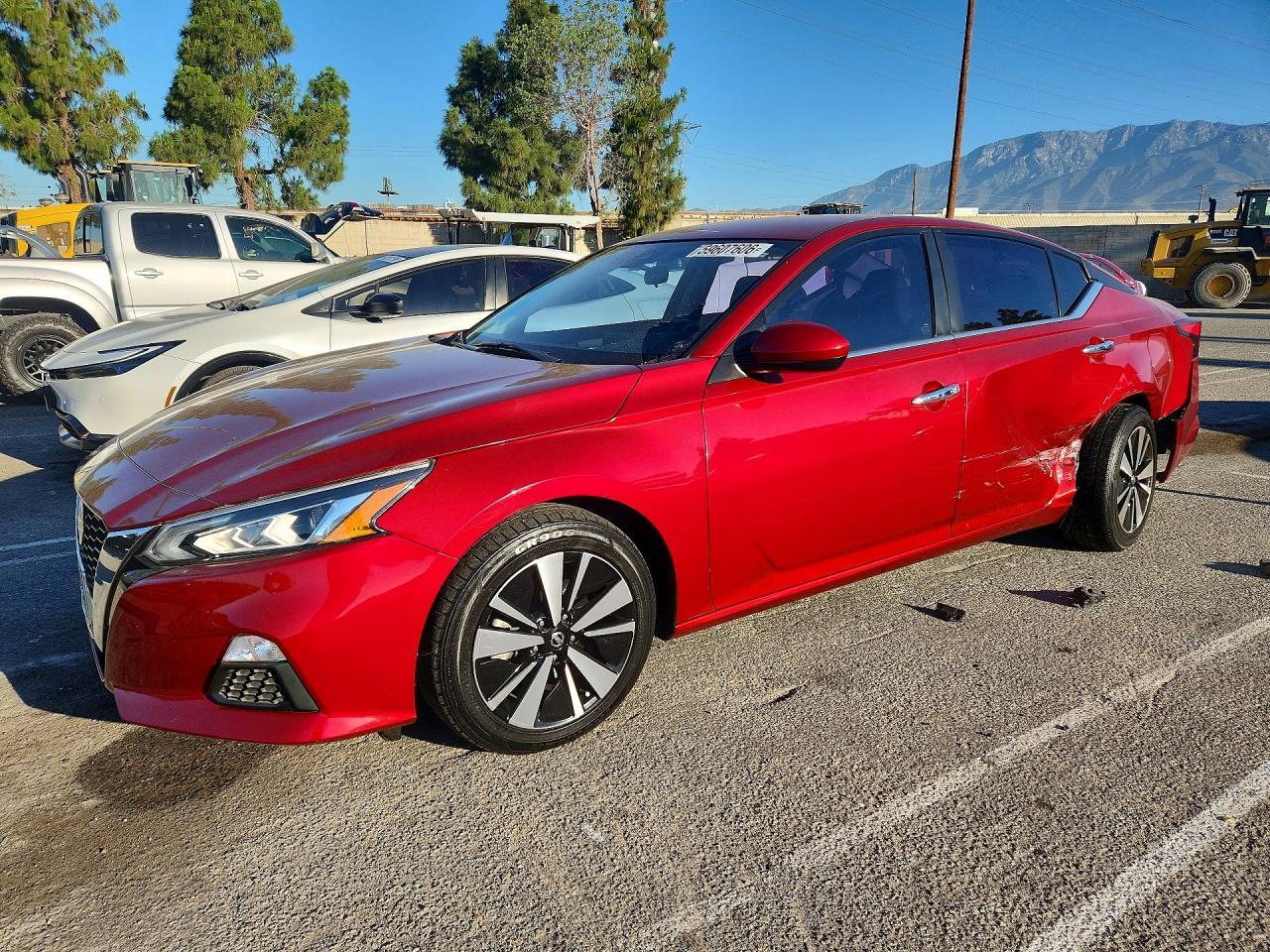 2022 Nissan Altima Sv - zdjęcie główne